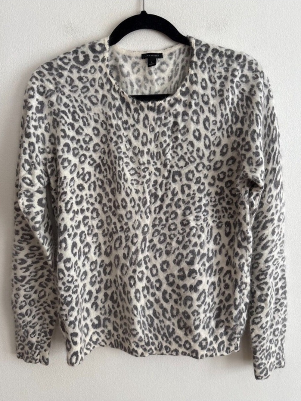 Ann Taylor Cream and Gray Leopard Print Turtleneck Sweater